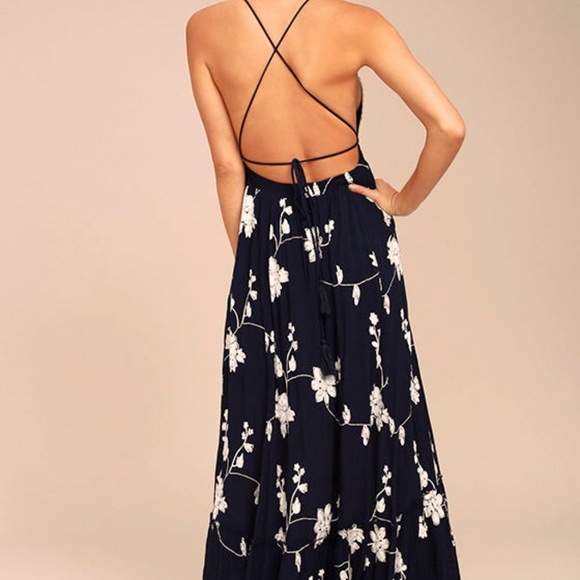 New With Tags Winding Vines Navy Blue Embroidered - Picture 3 of 6